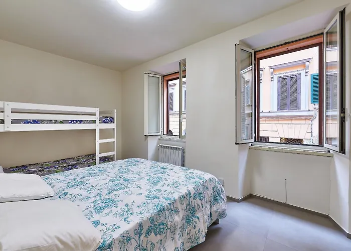Apartment Casa Capocci 68 Rome