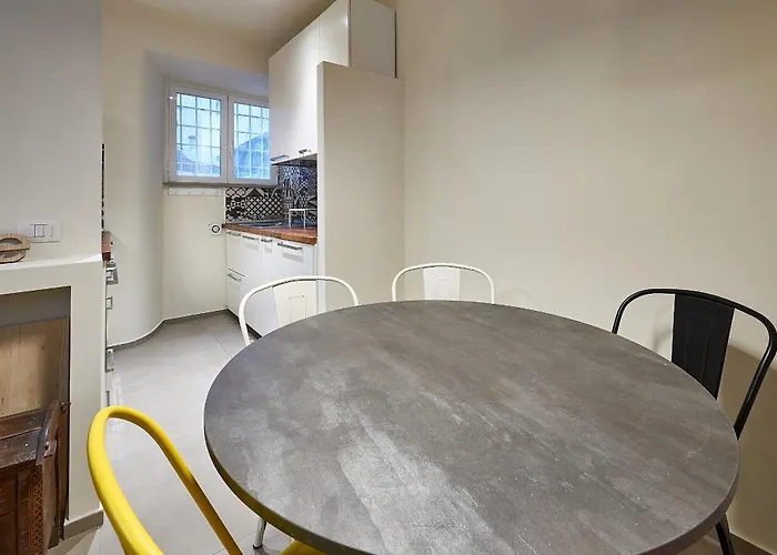 Casa Capocci 68 *