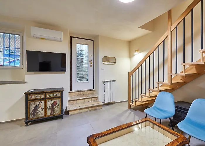 Casa Capocci 68 *