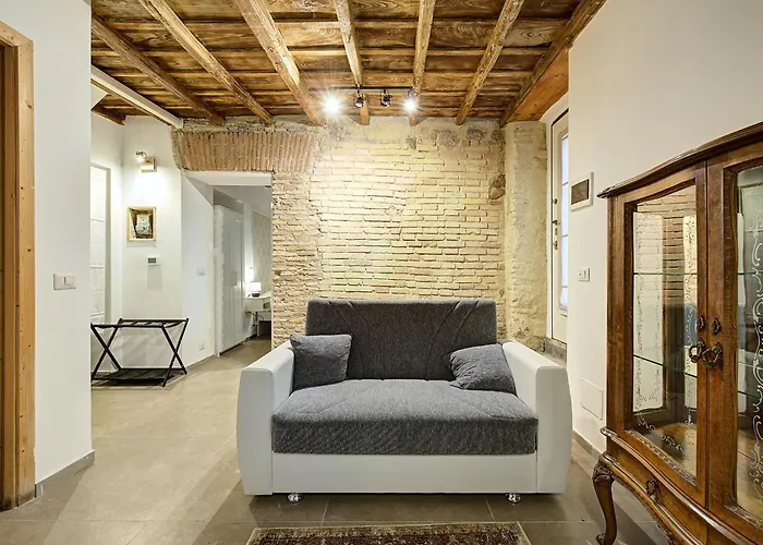 Casa Capocci 68 * Rome