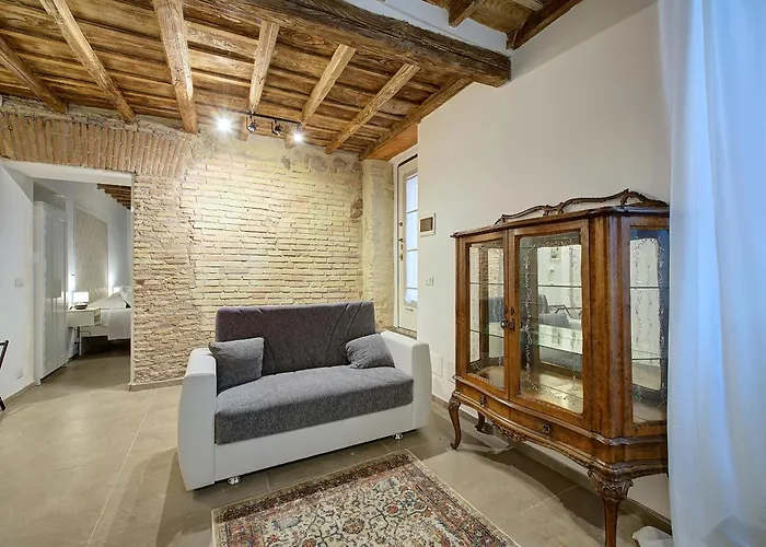 Casa Capocci 68